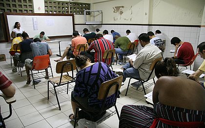 Ao todo, Brasil tem 154 concursos com inscrições abertas para cargos em todos os níveis de escolaridade