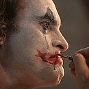 Joaquin Phoenix interpreta de forma brilhante o vilão do universo DC