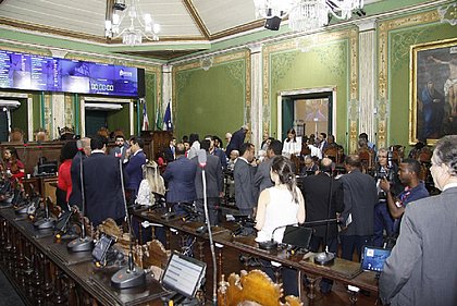 Votação foi precedida de intensas discussões na Câmara