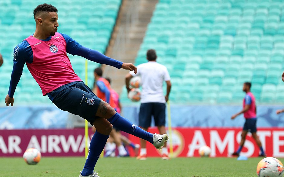 Gregore est&aacute; de volta ao time ap&oacute;s cumprir suspens&atilde;o na &uacute;ltima rodada