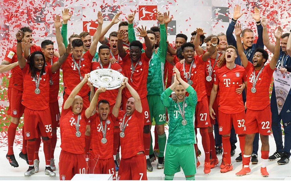 Bayern goleia e conquista o 29º título do Campeonato Alemão ...
