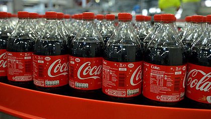 Coca-Cola quebra tradição e vai produzir bebida alcoólica