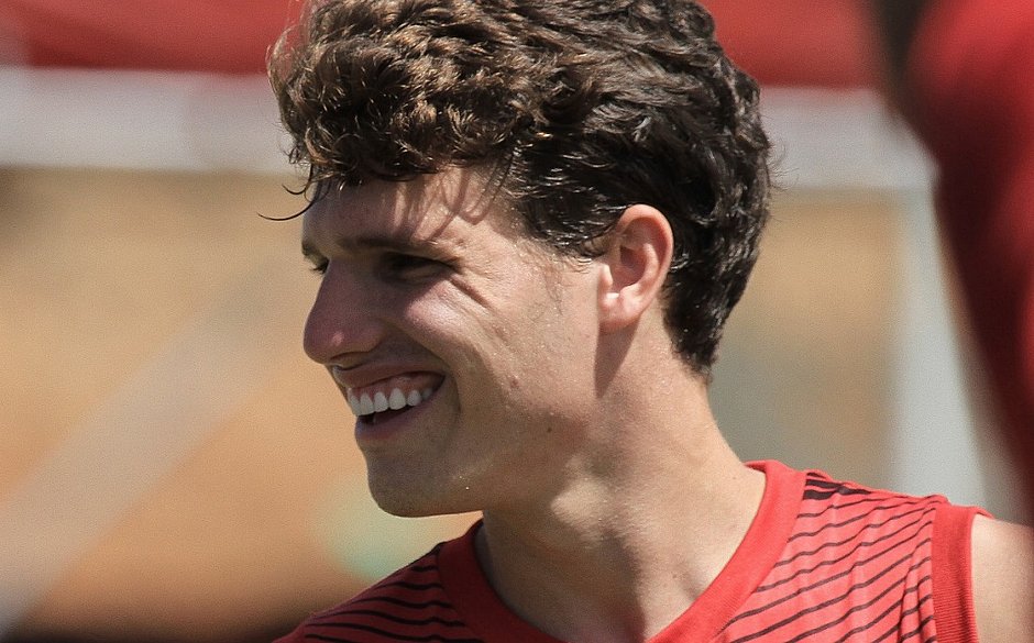 Ap&oacute;s desfalcar o Vit&oacute;ria contra a Ponte Preta, Vico refor&ccedil;a o time contra o N&aacute;utico