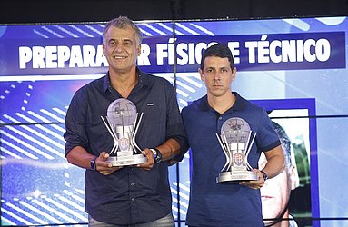 Bahia de Feira tem comissão técnica premiada: treinador Barbosinha e preparador físico Michel Pinheiro
