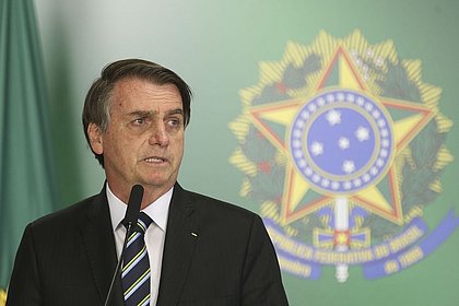 Ibope: 35% aprovam governo Bolsonaro e 27% reprovam