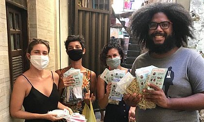 Em parceria com instituições, projeto entrega máscaras em comunidades carentes