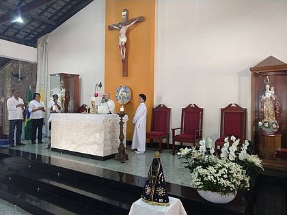 Missa celebrada na Igreja São José, em Amaralina
