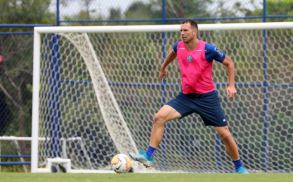 Lucas Fonseca deve voltar ao time do Bahia no confronto com o Grêmio, quarta-feira (6), em Porto Alegre