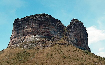 Morro do Pai Inácio, na Chapada Diamantina, ganha escadaria