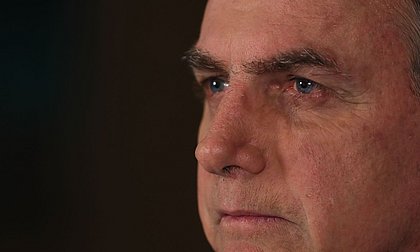 Bolsonaro pede nova investigação do caso Adélio Bispo