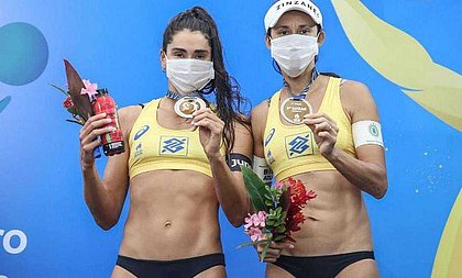 A dupla formada por Talita e Carol Solberg conquistou o bronze em Saquarema 