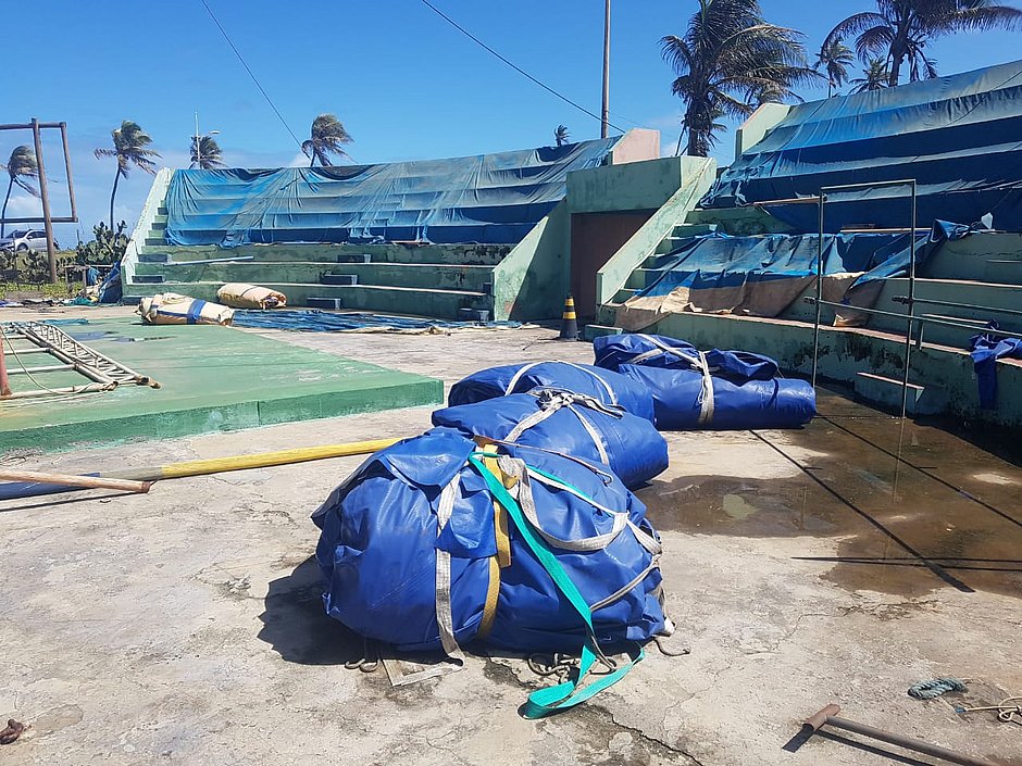 Sem lona, sem alegria: com estrutura danificada, Circo Picolino pede socorro
