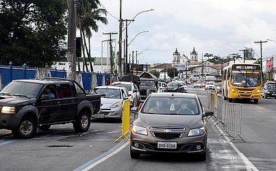 Principal ligação entre Salvador e os municípios de Vera Cruz e Itaparica, o ferry boat vem funcionando em horário especial durante a pandemia.