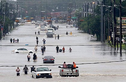 Tempestade Harvey atinge Louisiana cinco dias após destruir Texas