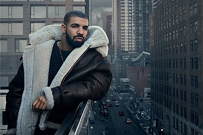 Drake bate recorde dos Beatles na Hot 100