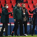 Romeno Sebastian Coltescu foi suspenso pela Uefa após acusações de racismo em PSG x Istanbul