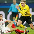 Haaland, de 20 anos, marcou os dois gols do Dortmund