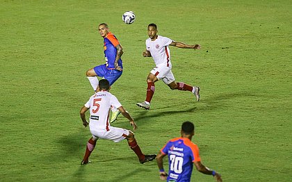 Wellington Paulista manteve o faro de goleador apurado e marcou dois gols
