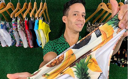 Paulo começou vendendo cuecas que trazia das viagens ao exterior, mas cresceu com roupas voltadas para o público gay