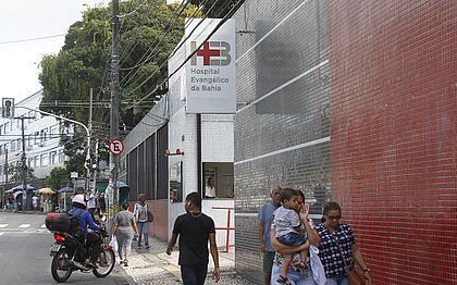 Filantrópicos, hospitais Evangélico e Sagrada Família enfrentam crise financeira