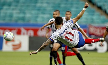 Com um belo voleio, Rossi garantiu o Bahia na Copa Sul-Americana de 2021
