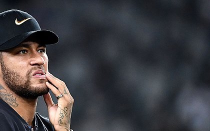 Mesmo recuperado de lesão, Neymar não disputou jogos oficiais pelo PSG na temporada
