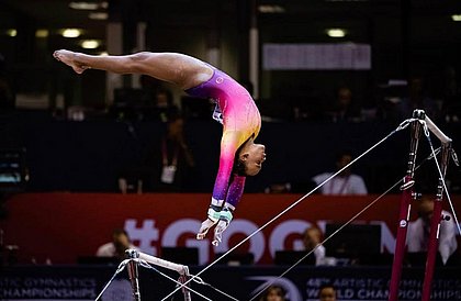 Flávia Saraiva e Rebeca Andrade conquistam ouro na ...
