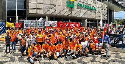 Petroleiros anunciam greve na Bahia e em outros 5 estados a partir de hoje