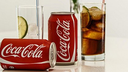 Coca-Cola cresce com outros produtos e lança bebida alcoólica