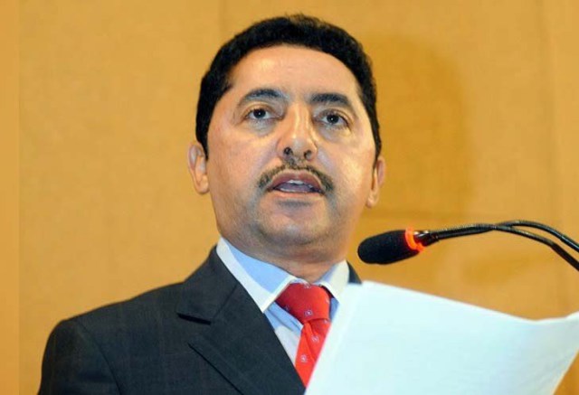 Resultado de imagem para ROBERTO CARLOS DEPUTADO ESTADUAL