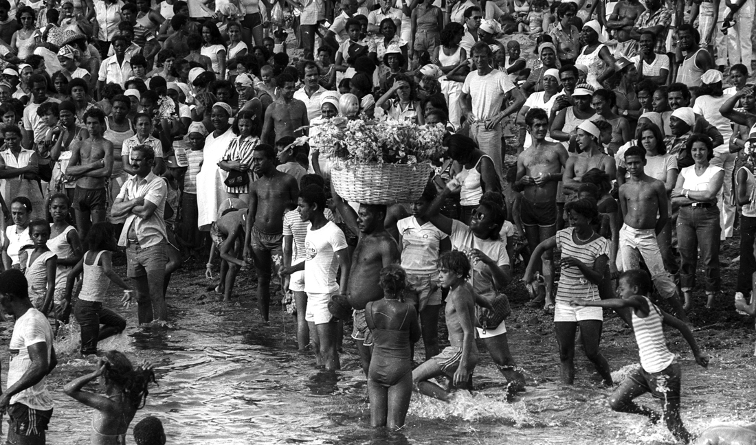 1982
