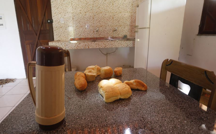 O café da manhã sobre a mesa