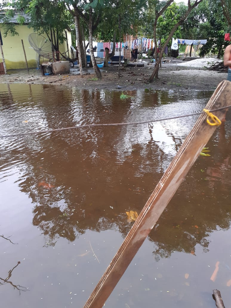 Água das chuvas destruiu hortas dos índios da aldeia Nova Coroa