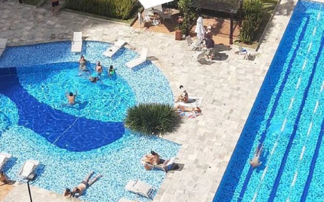 Pode Usar A Piscina Do Predio Durante A Pandemia Jornal Correio