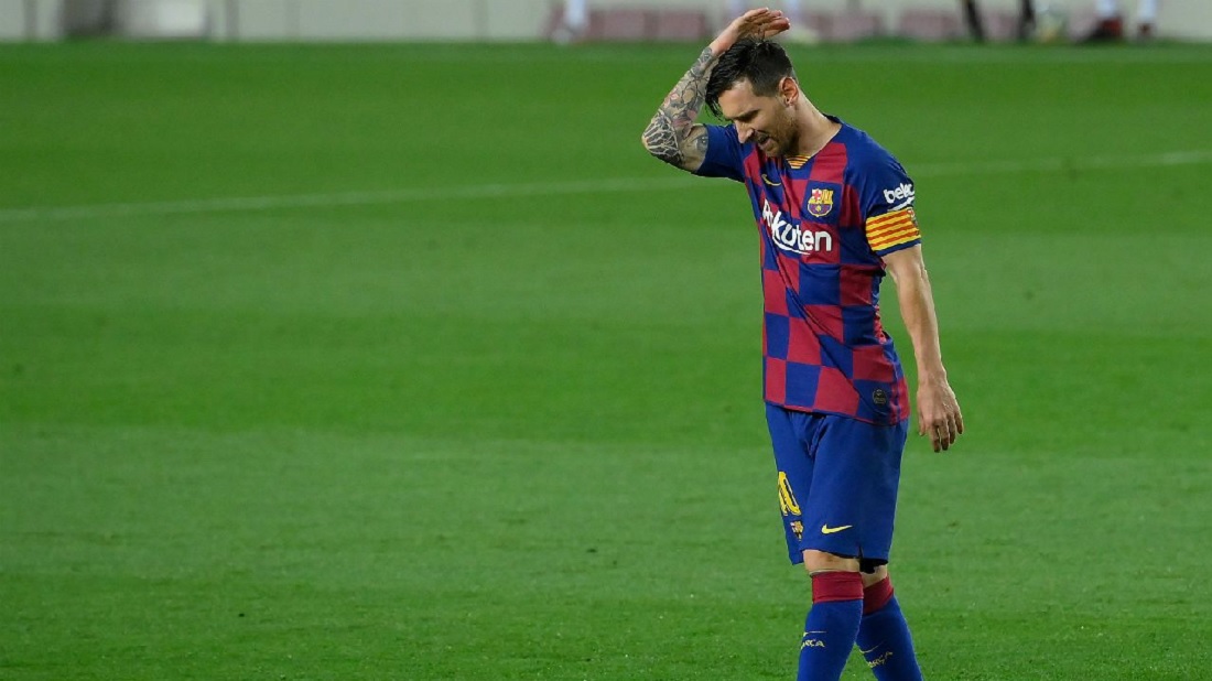 De acordo com veículos de imprensa da Espanha e Argentina, Messi comunicou aos dirigentes do Barcelona que quer deixar o clube