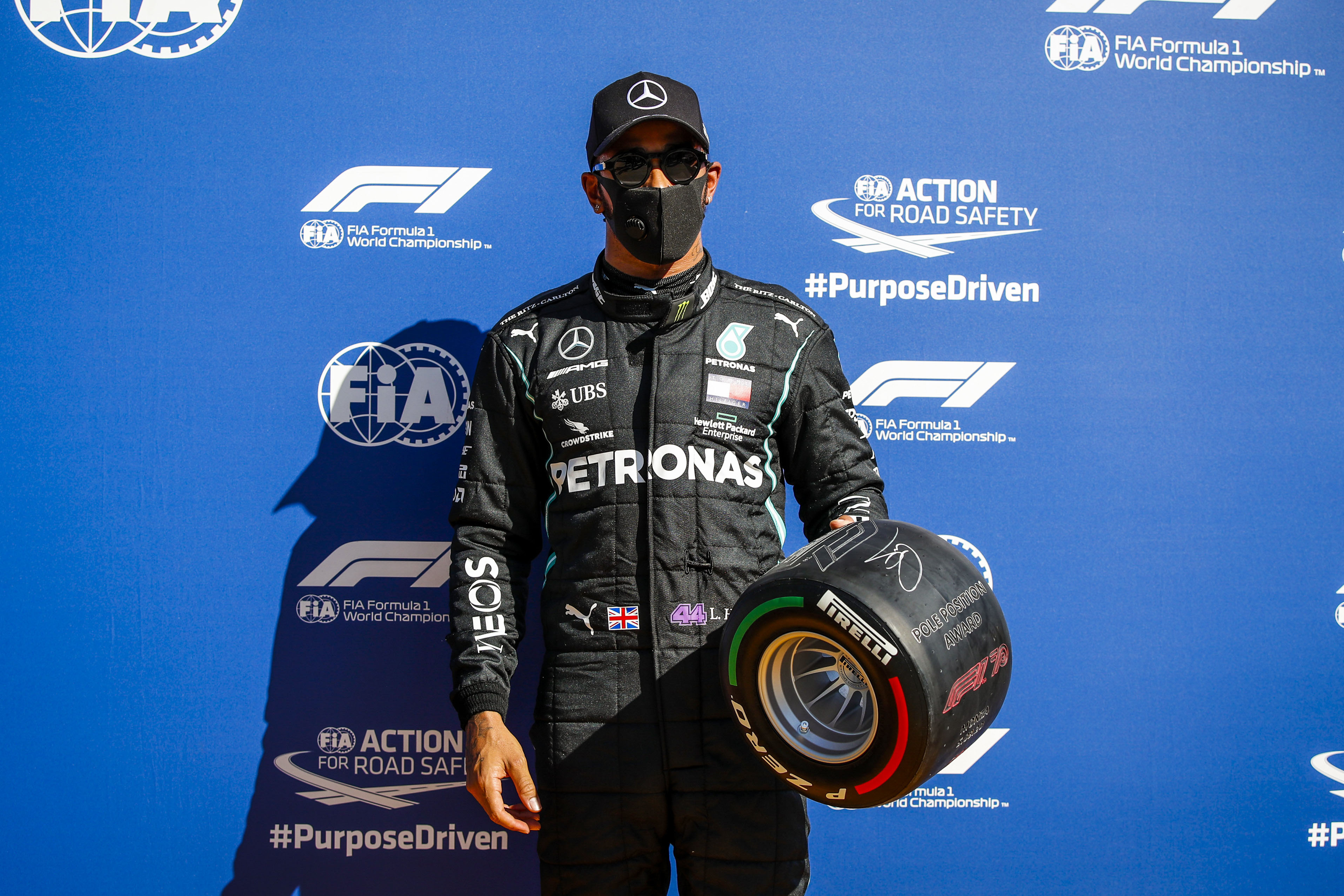 Hamilton fez a melhor volta da história