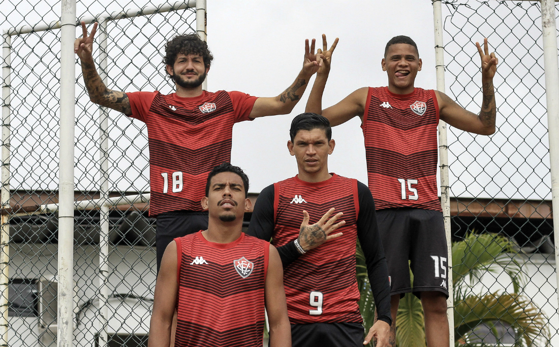 Elenco rubro-negro se reapresentou na manhã deste domingo