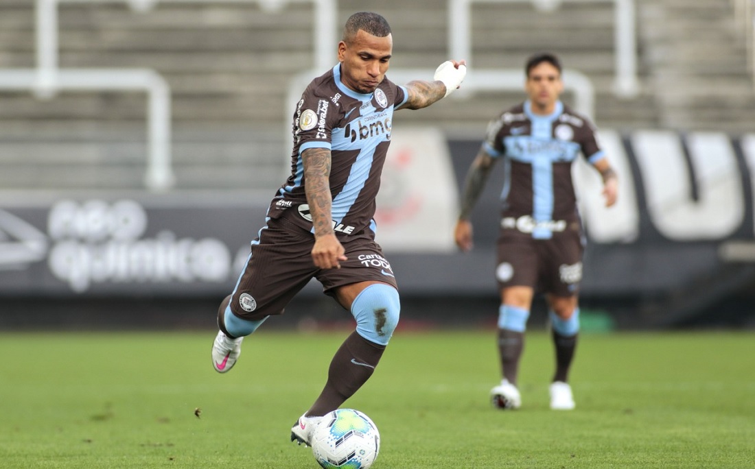 Corinthians nunca havia levado cinco gols na Neo Química Arena