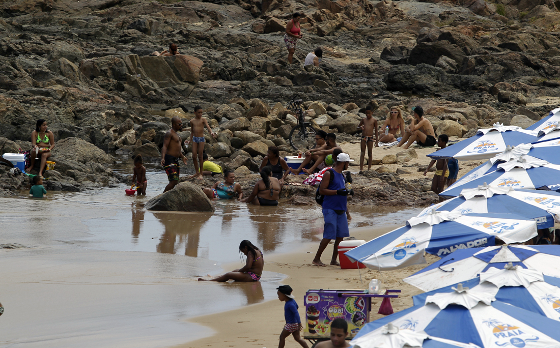 Na Barra, houve aglomeração em alguns pontos. A fiscalização é feita pela Guarda Municipal de Salvador..