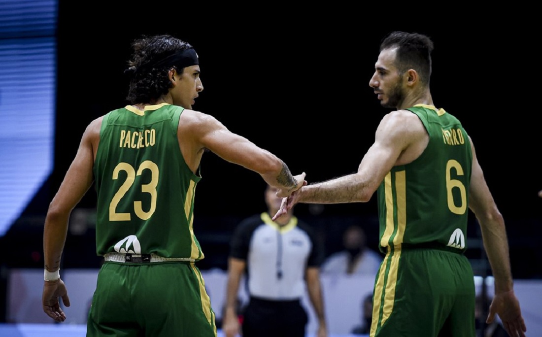 Brasil é o único invicto do Grupo B, com quatro triunfos