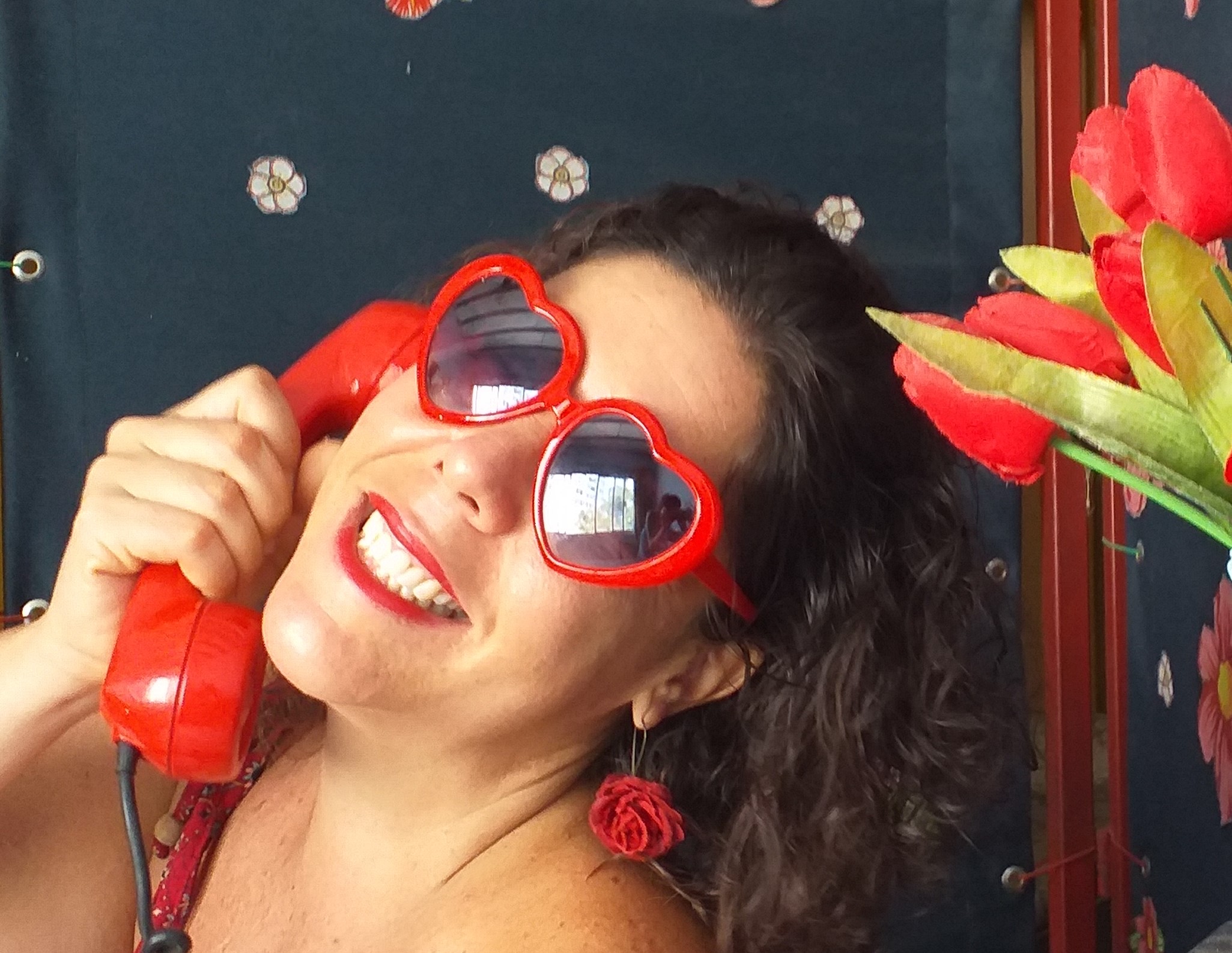 Diretora de arte e cenógrafa, Carol Tanajura é responsável pelo curso